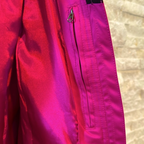 💞 Obermeyer Women's Leighton Ski & Snowboard Jacket Insulated Puffer Coat - NWT - Picture 6 of 14
